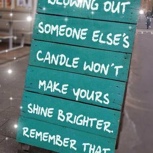 Meet your Posher, Stacy